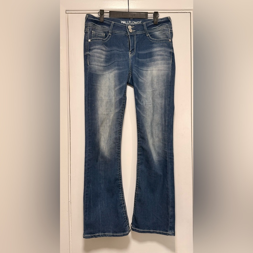 Wallflower Women's Wide Leg Jeans in Deep Blue